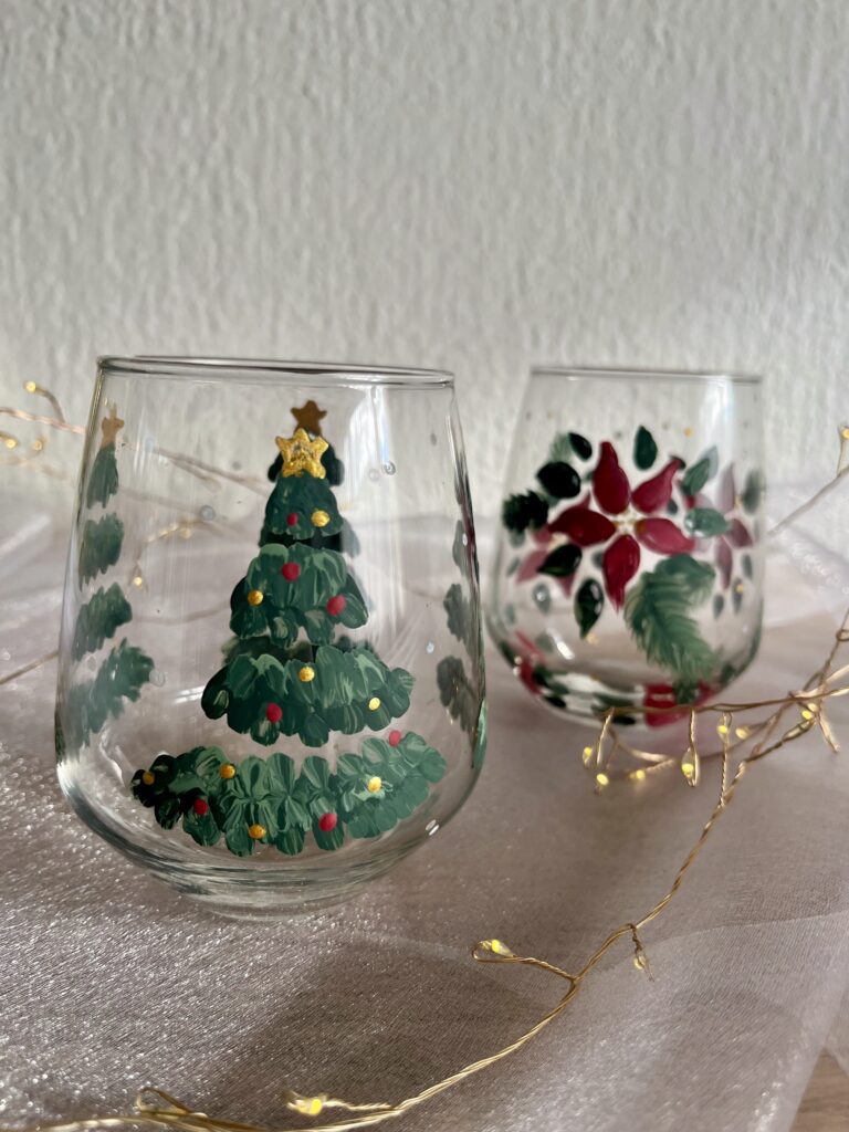 Kézzel festett karácsonyi poharak