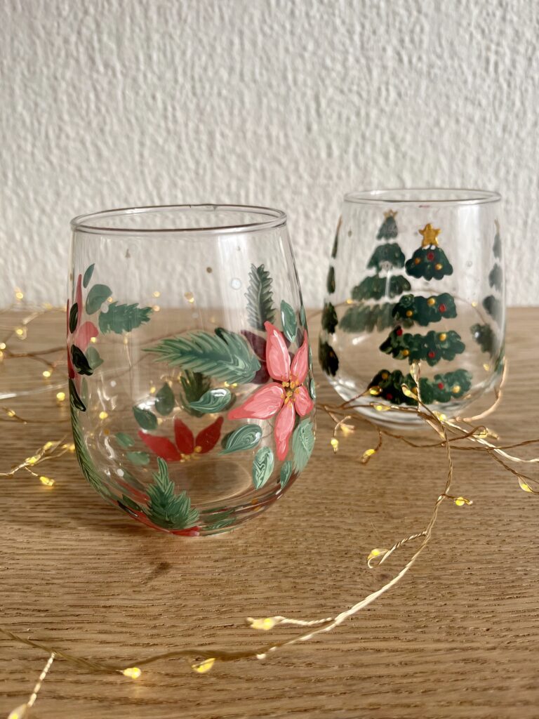 Kézzel festett karácsonyi poharak